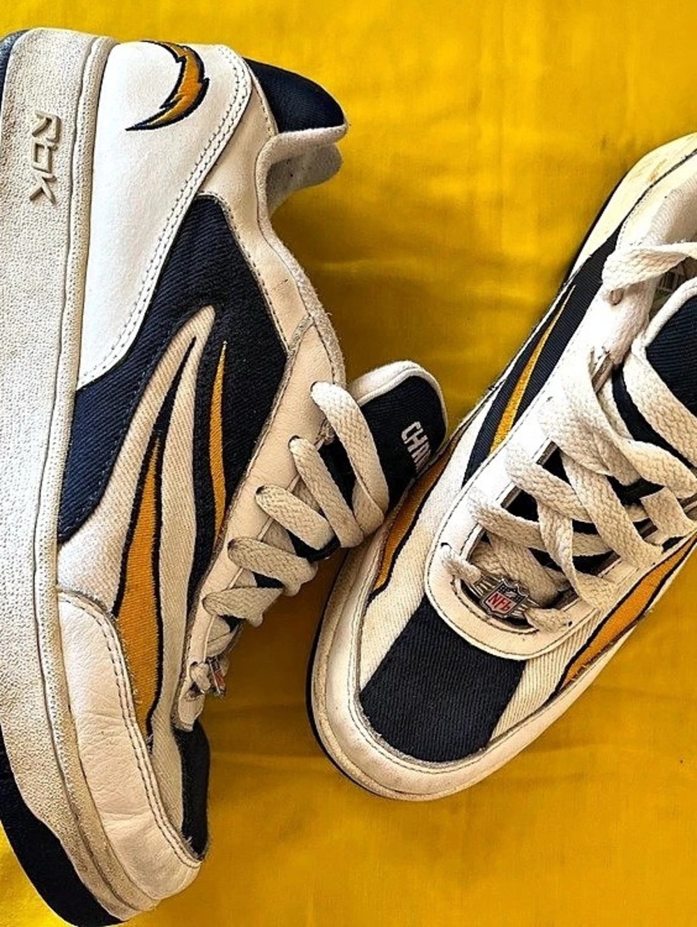 Reebok NFL San Diego Chargers sneakers size 9.5 vintage